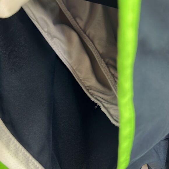 Nike Navy and green athletic running shorts size medium E UC - Picture 5 of 8